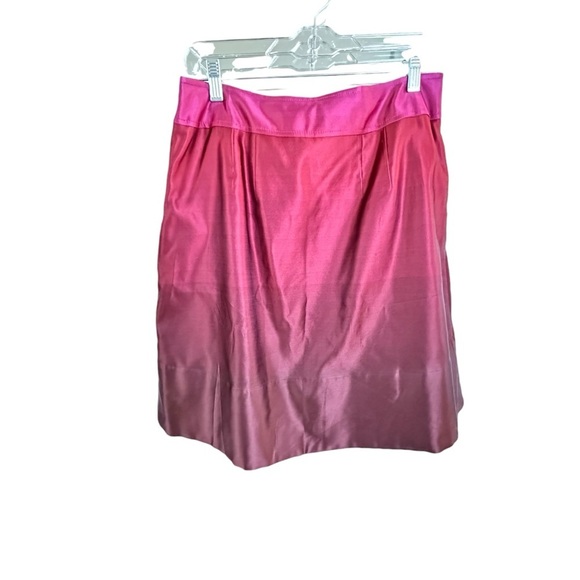5 for $40 SALE! 
Ann Taylor Pink to Dark Red Satin Ombré Bubble Skirt 8 POCKETS - Picture 5 of 10